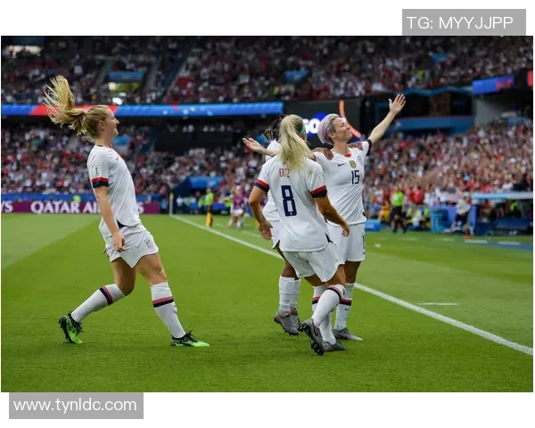 美国女足球员获奖排行榜揭晓 她们的荣耀与成就引领世界足球新风潮