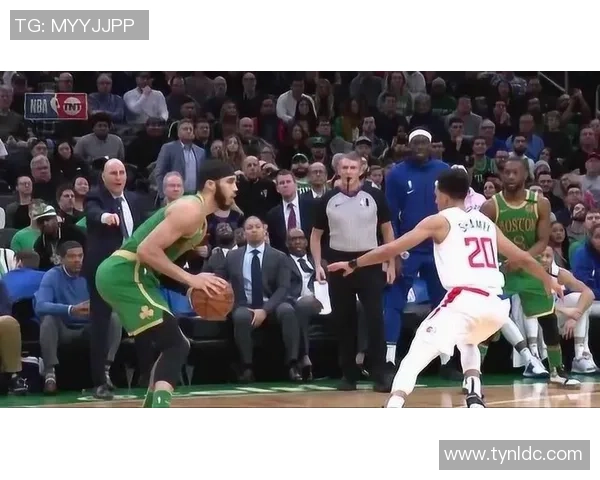 贺兰足球球星的崛起与挑战：从天赋到奋斗的全景故事