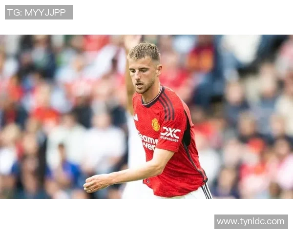 足球巨星频遭脚踝伤病困扰赛场命运与辉煌生涯再起波澜